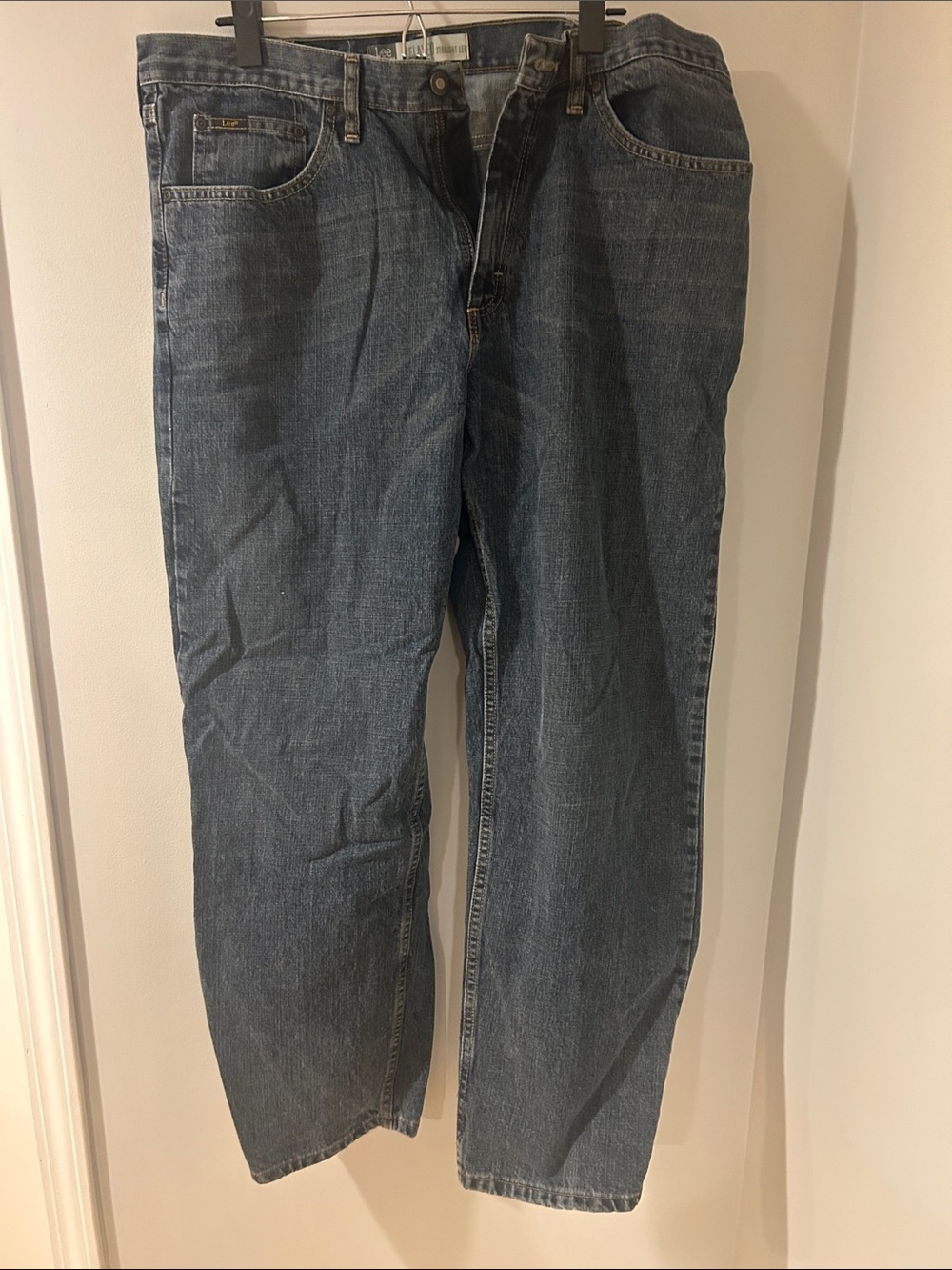 Lee Men's Straight-Leg Jeans in Denim Blue